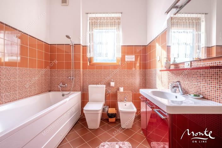 Image No.22-2 Bed Apartment for sale