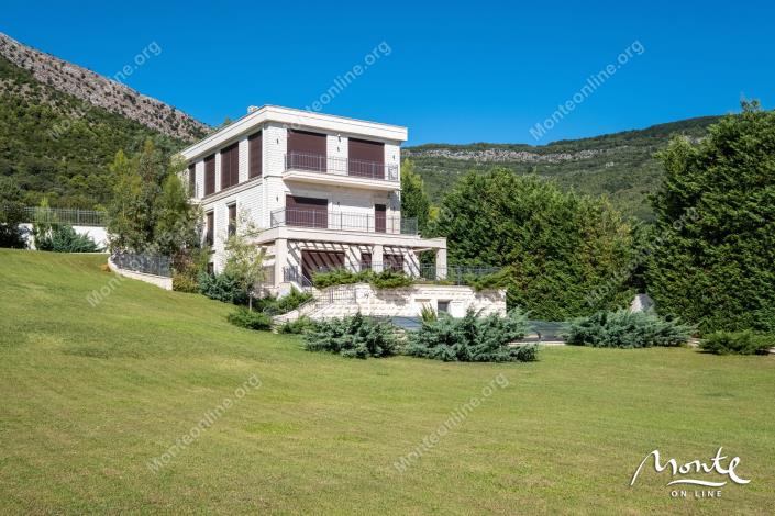 Image No.5-6 Bed Villa for sale