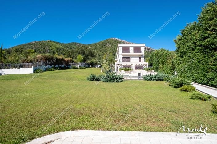 Image No.6-6 Bed Villa for sale