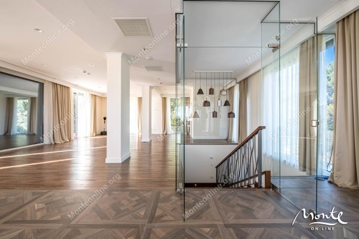 Image No.19-6 Bed Villa for sale