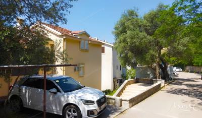 prostornaya-kvartira-s-1-spalnej-v-petrovacze-s-vidom-na-more_10