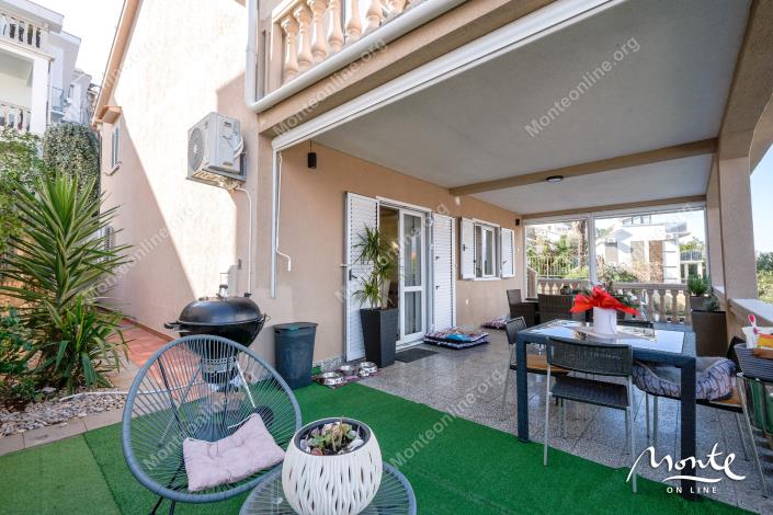 Image No.12-5 Bed House for sale