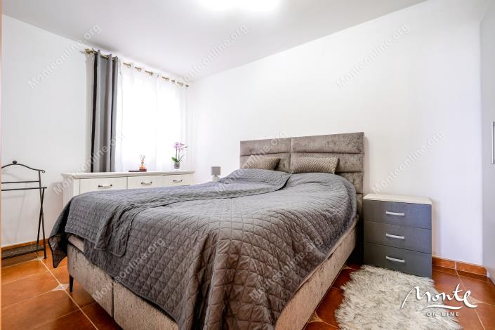 Image No.22-5 Bed House for sale