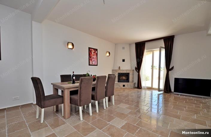 Image No.10-3 Bed House for sale