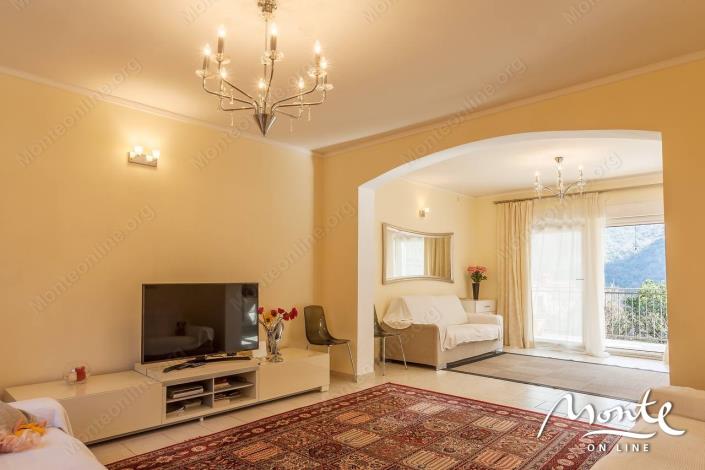 Image No.6-3 Bed Townhouse for sale