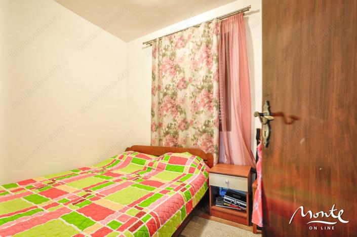 Image No.6-4 Bed House for sale