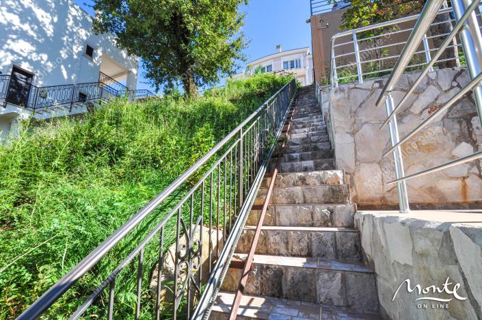 Image No.5-4 Bed House for sale