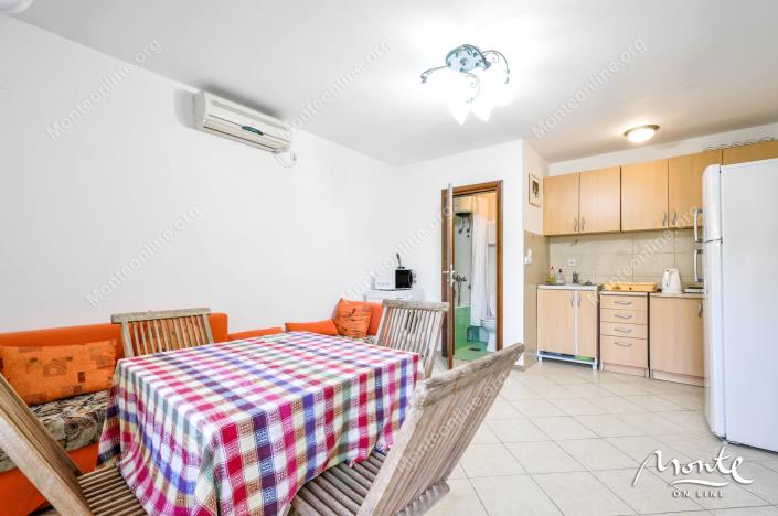 Image No.14-4 Bed House for sale