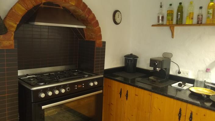 Image No.39-3 Bed Country House for sale