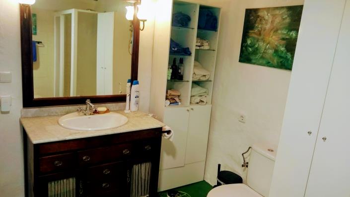 Image No.38-3 Bed Country House for sale