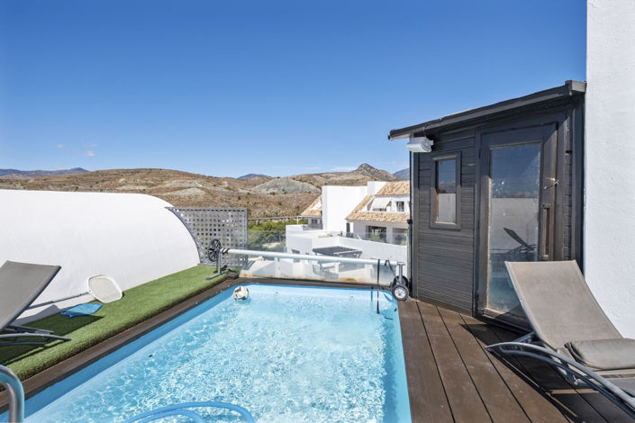 Image No.5-3 Bed Property for sale