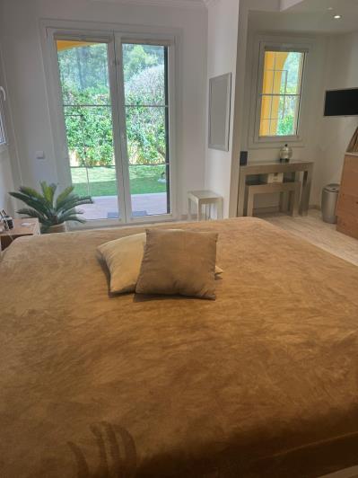 Image No.31-3 Bed House for sale