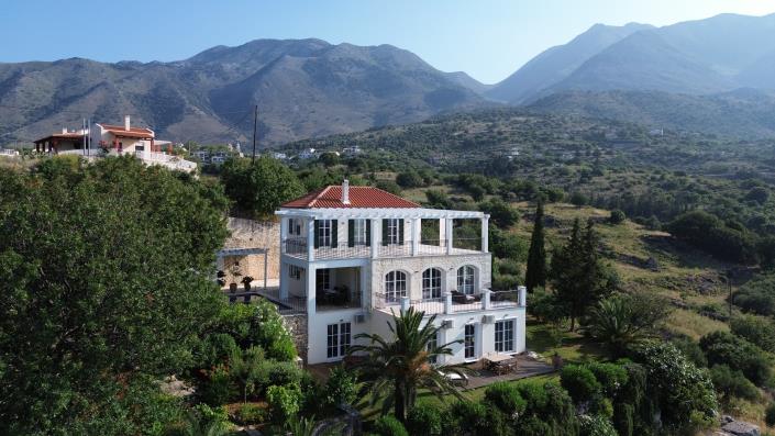 Image No.11-6 Bed Villa for sale