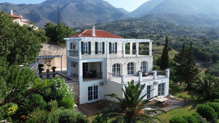 Image No.6-6 Bed Villa for sale
