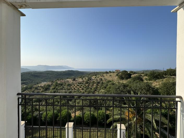 Image No.27-6 Bed Villa for sale