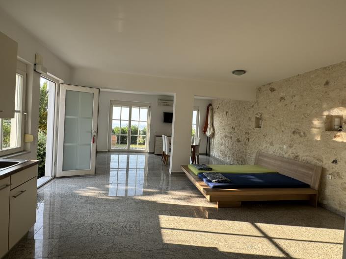 Image No.40-6 Bed Villa for sale