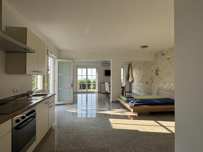 Image No.41-6 Bed Villa for sale