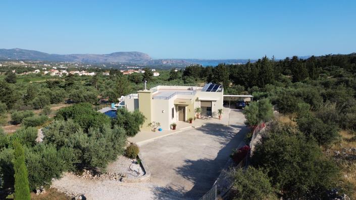 Image No.4-2 Bed Villa for sale