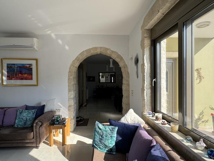 Image No.30-2 Bed Villa for sale