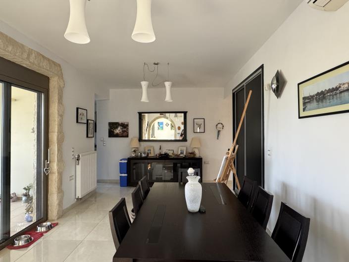 Image No.31-2 Bed Villa for sale