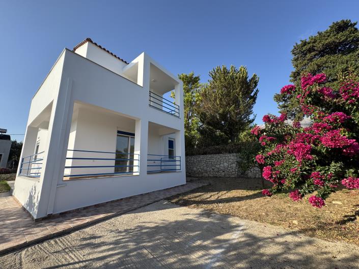 Image No.37-3 Bed Maisonette for sale