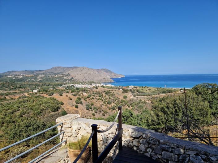 Image No.47-3 Bed Maisonette for sale