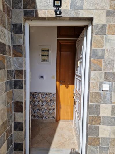 Image No.55-3 Bed Maisonette for sale