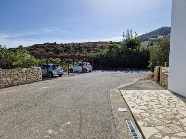 Image No.58-3 Bed Maisonette for sale