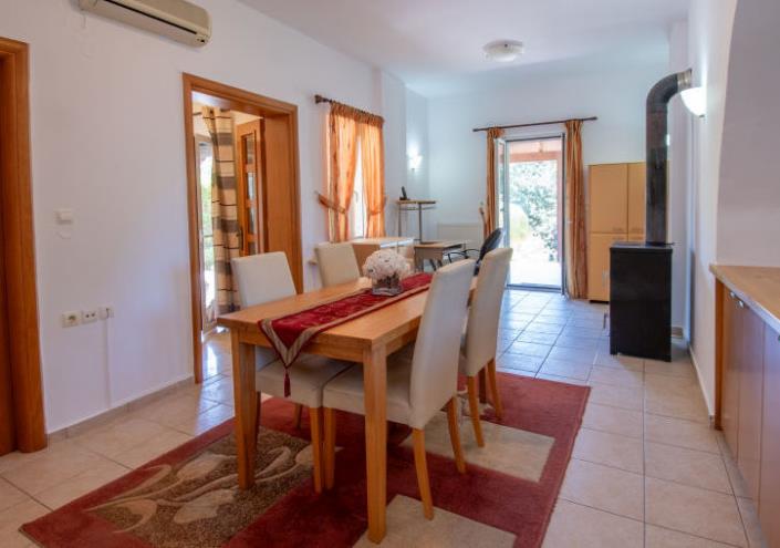 Image No.14-3 Bed Villa / Detached for sale