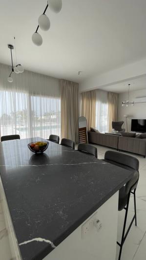 Image No.15-3 Bed Villa for sale