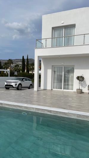 Image No.26-3 Bed Villa for sale