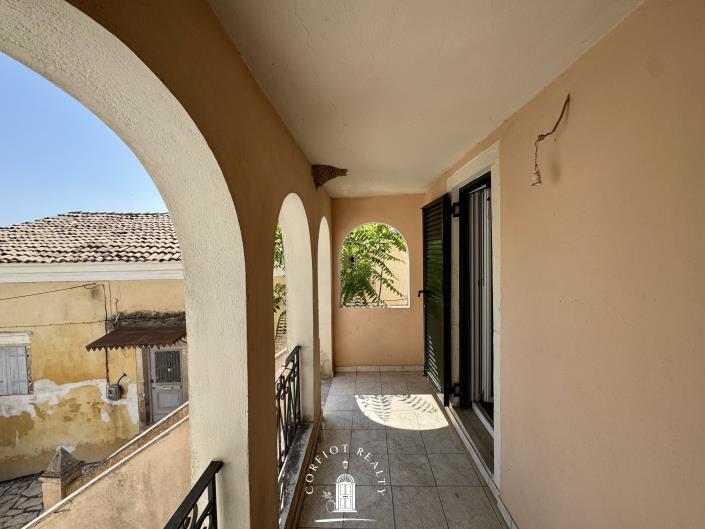 Image No.7-2 Bed House for sale