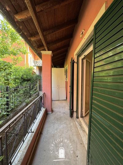 Image No.21-2 Bed Apartment for sale