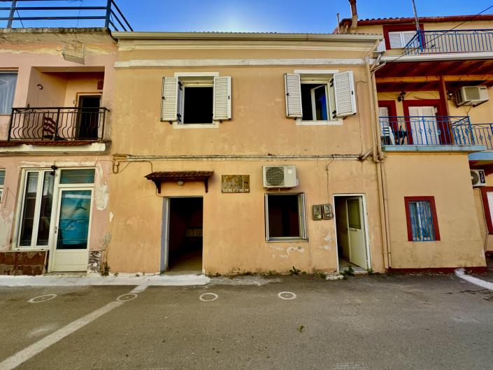 Image No.5-2 Bed House for sale