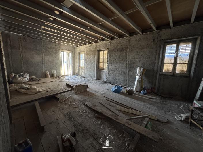 Image No.11-Apartment for sale