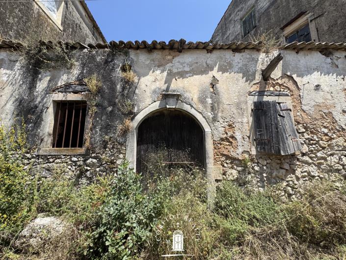 Image No.5-3 Bed House for sale