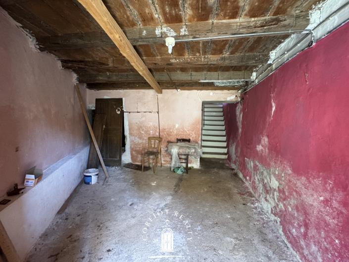 Image No.12-3 Bed House for sale