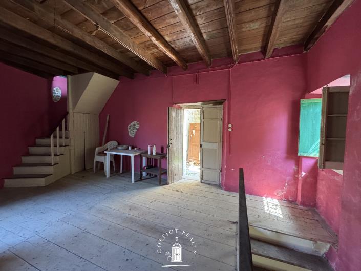 Image No.16-3 Bed House for sale