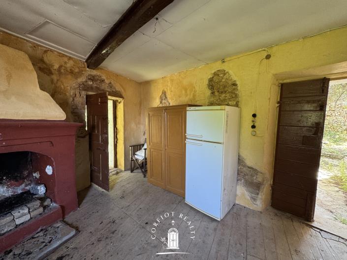 Image No.19-3 Bed House for sale