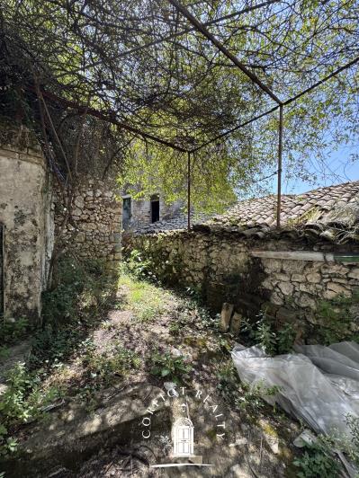 Image No.21-3 Bed House for sale