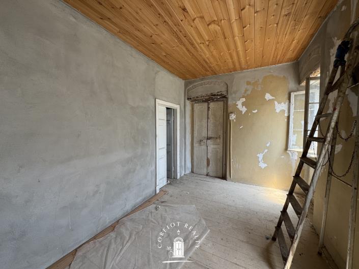 Image No.32-3 Bed House for sale