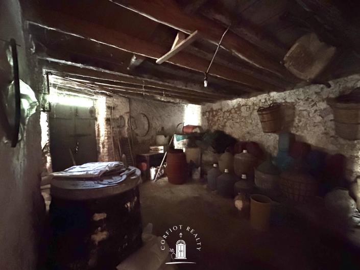 Image No.38-3 Bed House for sale