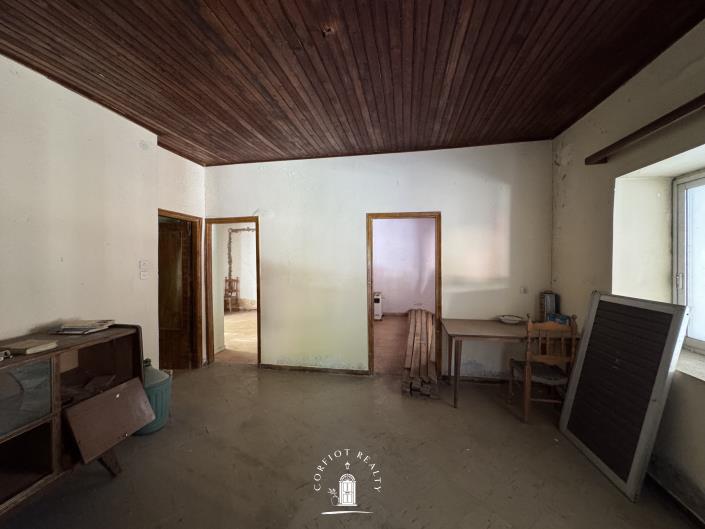 Image No.11-House for sale