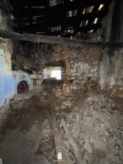 Image No.12-House/Villa for sale