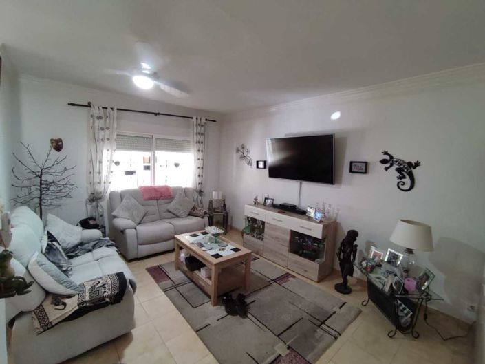 Image No.3-3 Bed House for sale