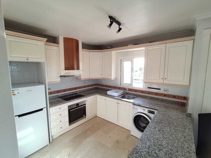 Image No.16-2 Bed Property for sale