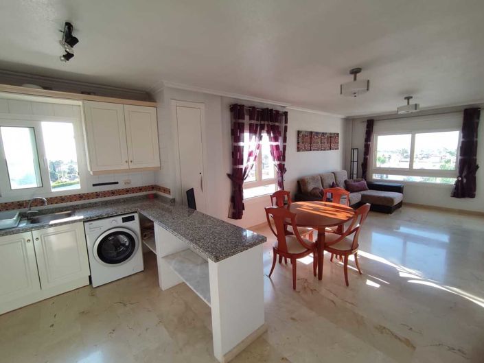 Image No.3-2 Bed Property for sale