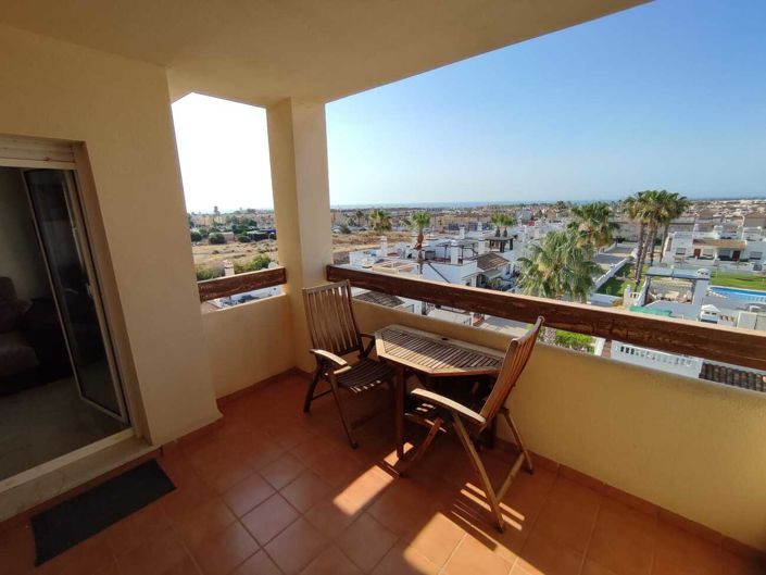 Image No.5-2 Bed Property for sale