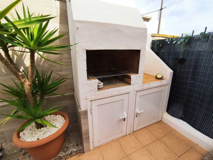 Image No.11-3 Bed Townhouse for sale