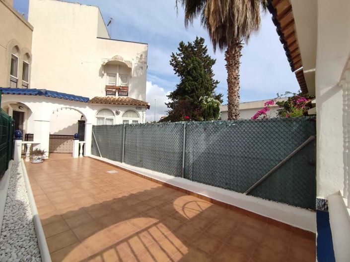 Image No.27-3 Bed Townhouse for sale